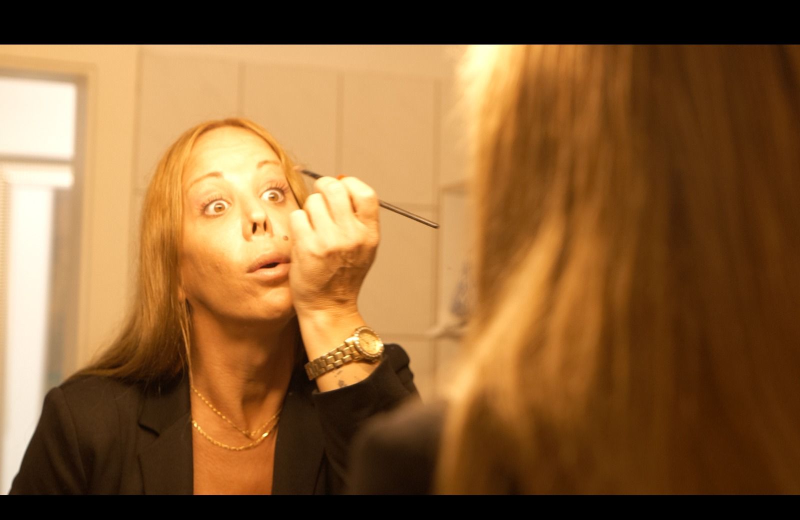Un documental extreanjero retrata la vida de Agustina Quaranta, la argentina creadora del primer canal informativo Trans