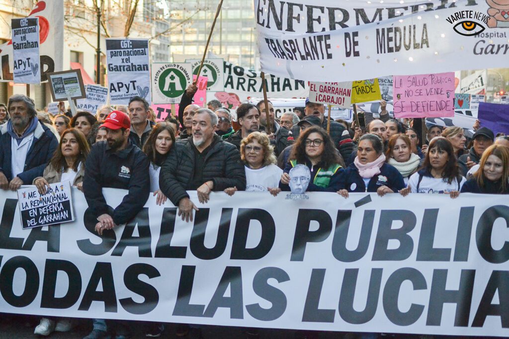 Se realizó ayer la Marcha Federal por la Salud en defensa del Garrahan